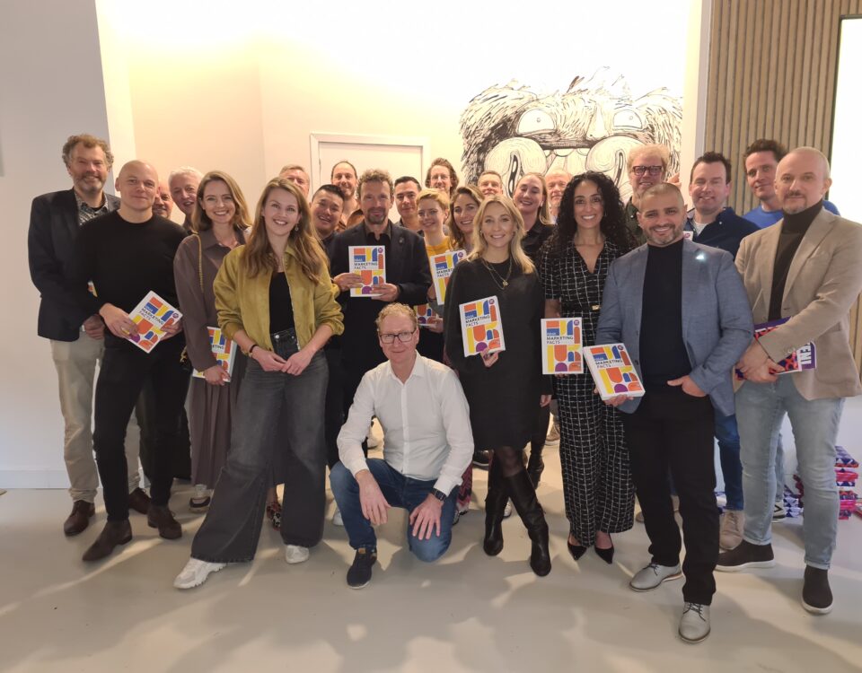 De auteurs van het Nima Marketingfacts Jaarboek